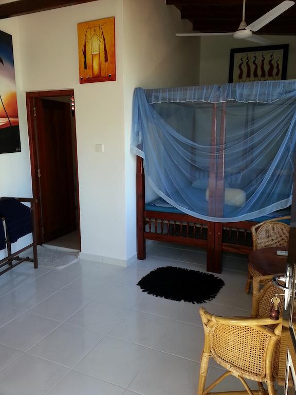 Main Reef Guest House Hikkaduwa Oda fotoğraf
