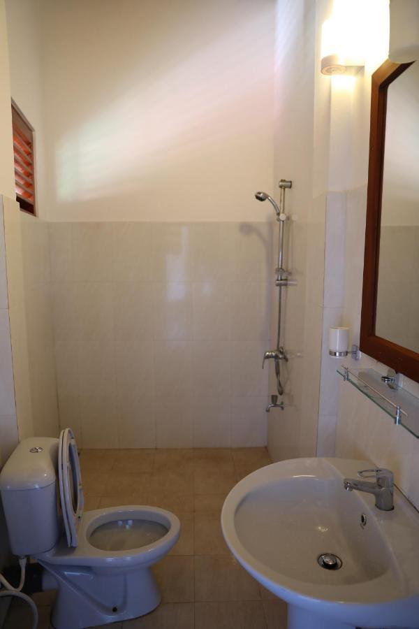 Main Reef Guest House Hikkaduwa Dış mekan fotoğraf